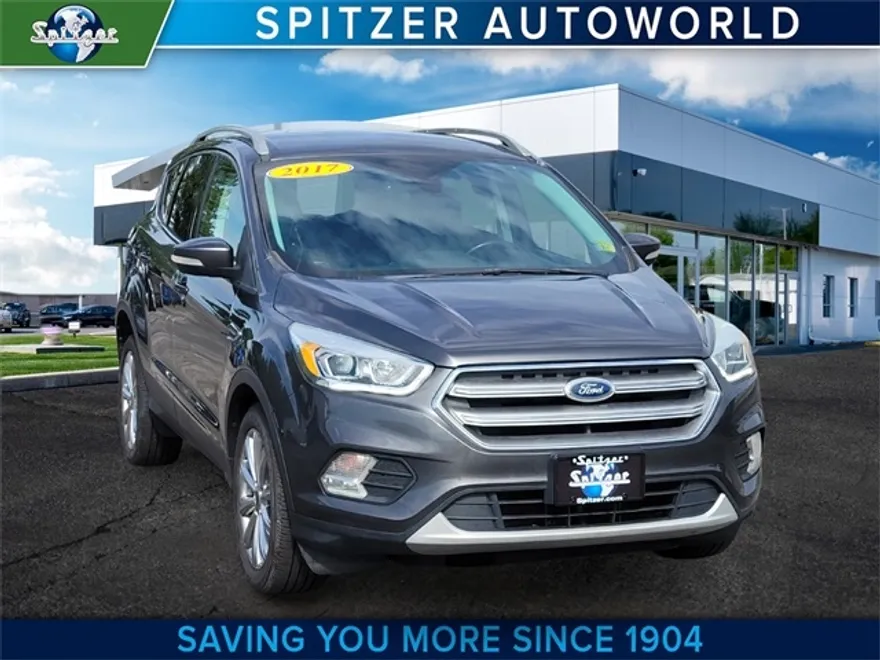 2017 Ford Escape Titanium photo 1