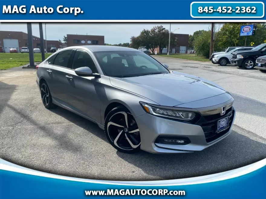 2018 Honda Accord Sport photo 1