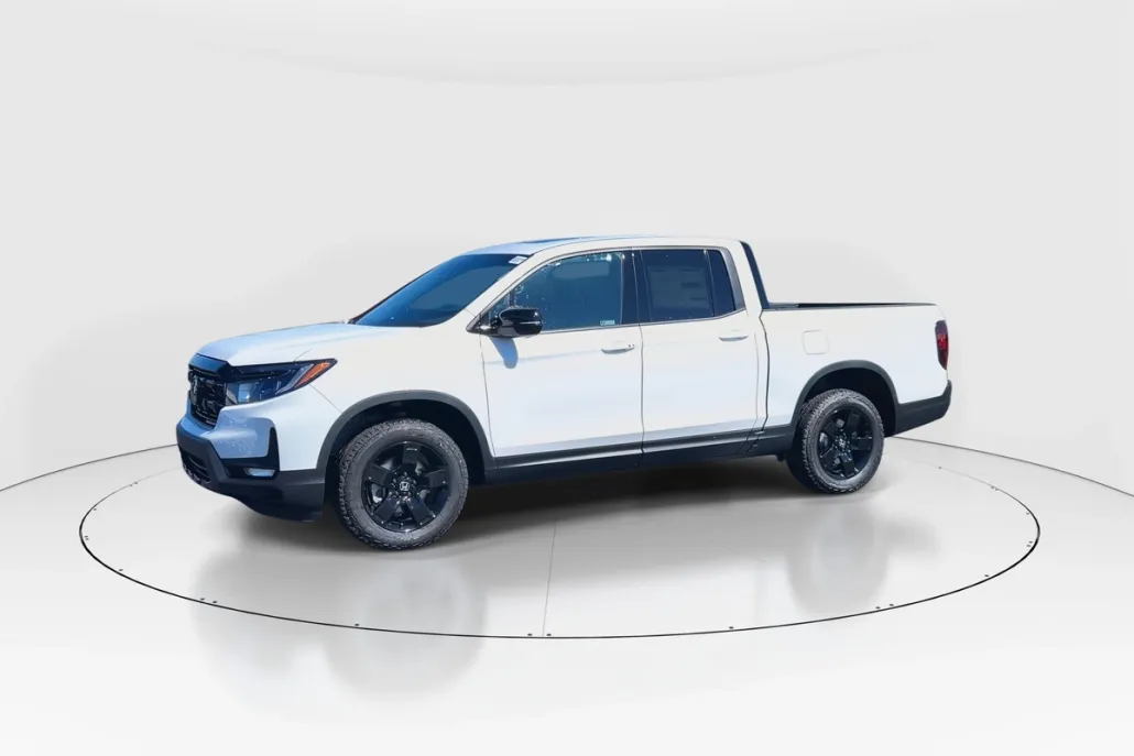 2025 Honda Ridgeline Black Edition photo 1