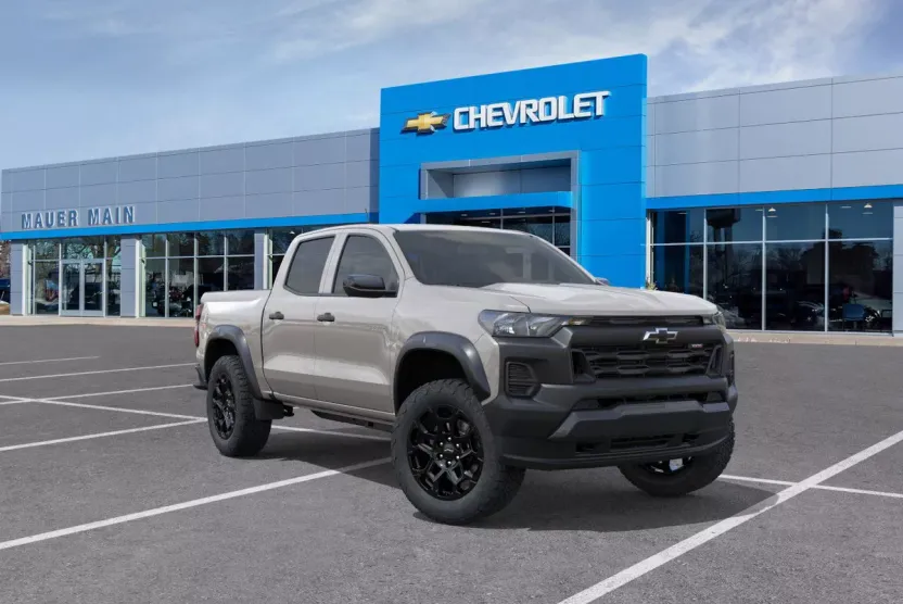 2026 Chevrolet Colorado Trail Boss photo 1