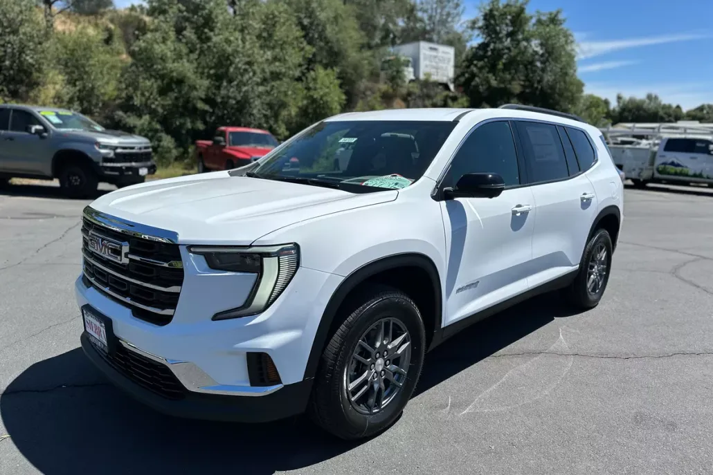 2025 Gmc Acadia Elevation photo 1