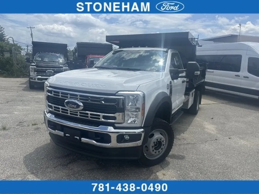 2025 Ford F-550 XL photo 1