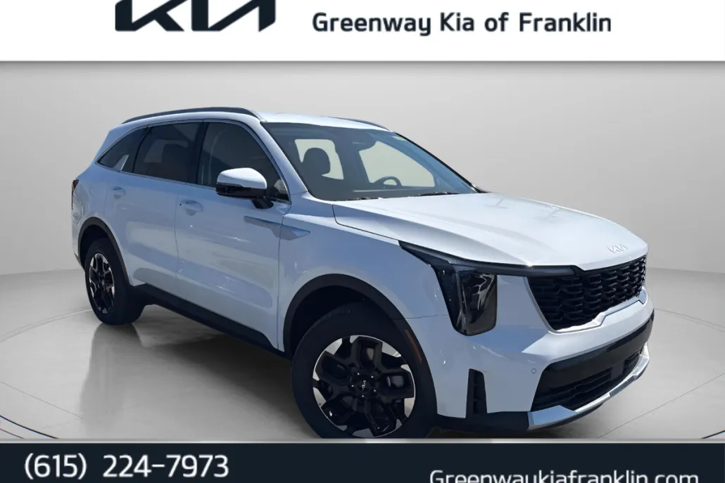 2025 Kia Sorento S photo 1