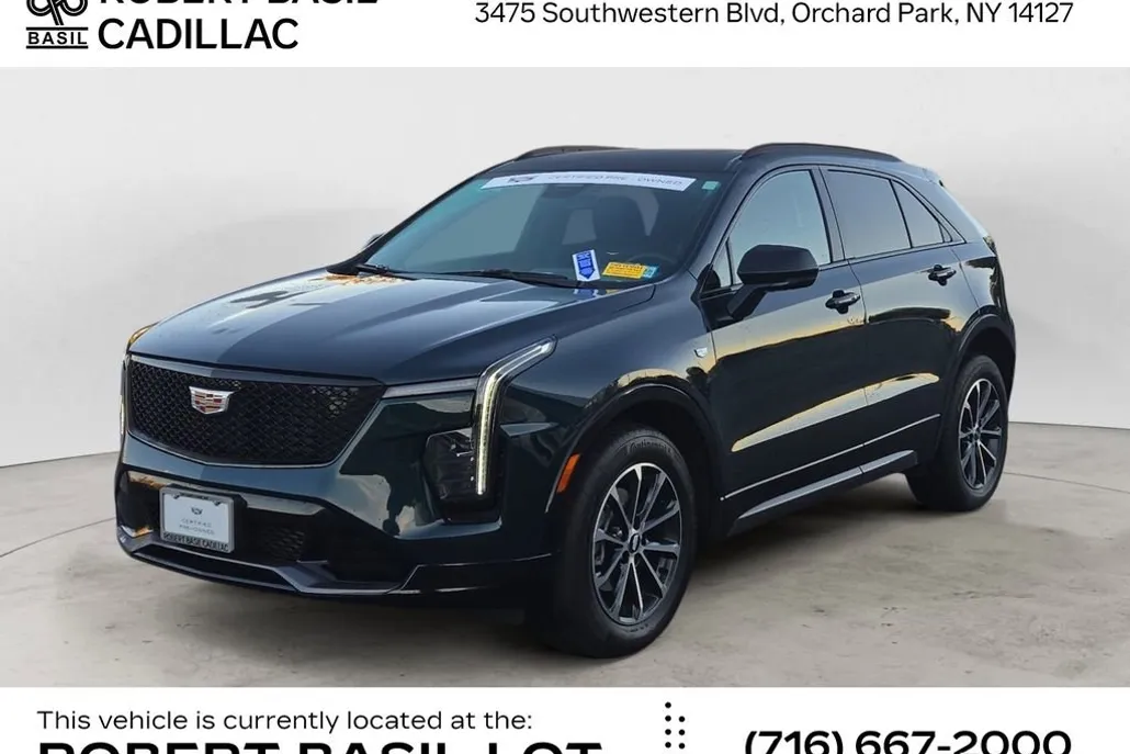 2024 Cadillac XT4 Sport photo 1