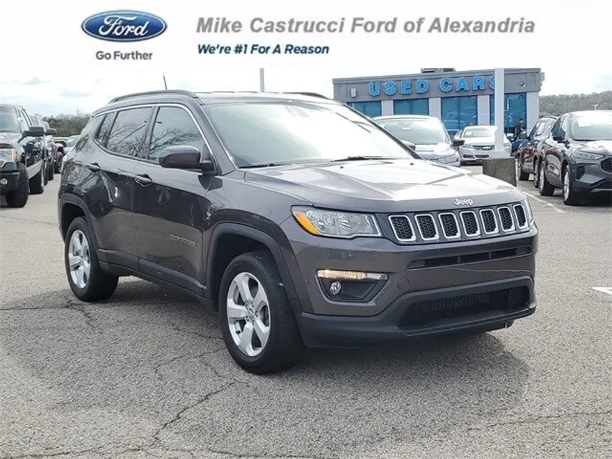 2020 Jeep Compass Latitude photo 1