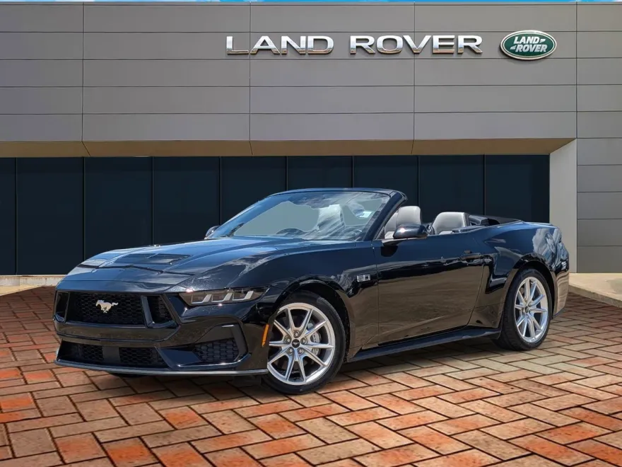 2024 Ford Mustang GT Premium Convertible photo 1