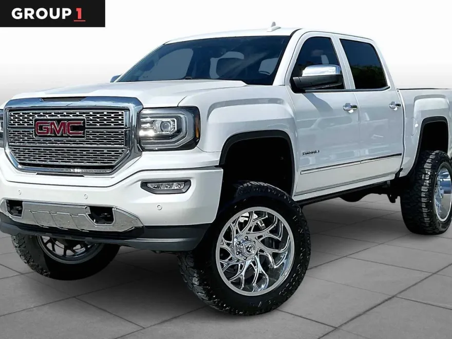 2017 Gmc Sierra 1500 Denali photo 1