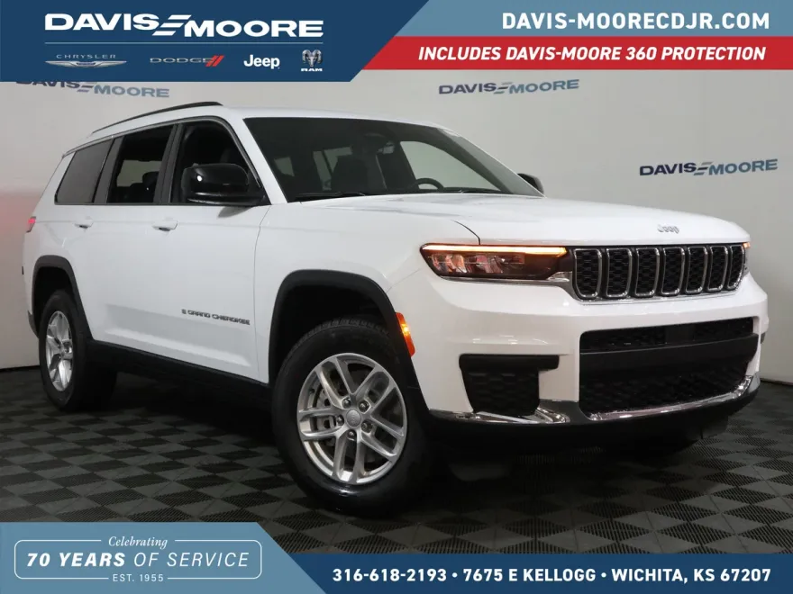 2025 Jeep Grand Cherokee Laredo Altitude photo 1