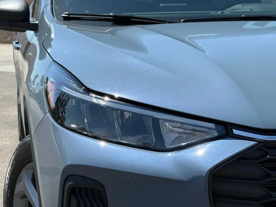 2025 Ford Escape ST-Line photo 1