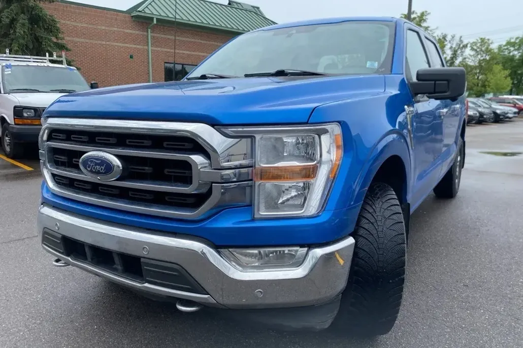2021 Ford F-150 XLT photo 1