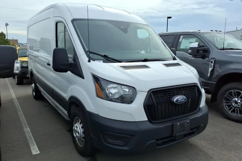 2023 Ford Transit photo 1