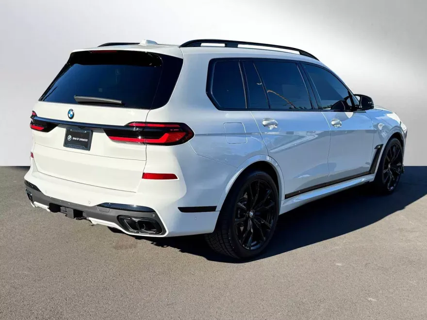 2024 Bmw X7 M60i photo 1