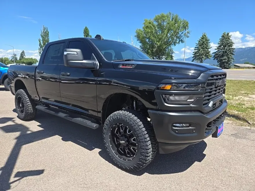 2025 Ram 2500 Tradesman photo 1