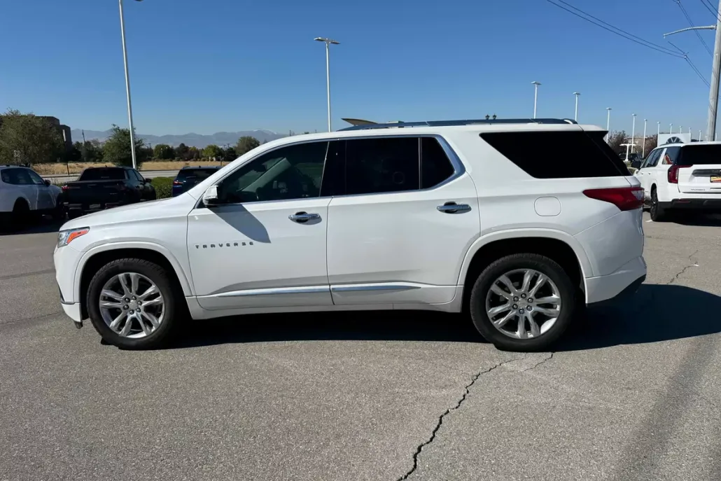 2018 Chevrolet Traverse High Country photo 1