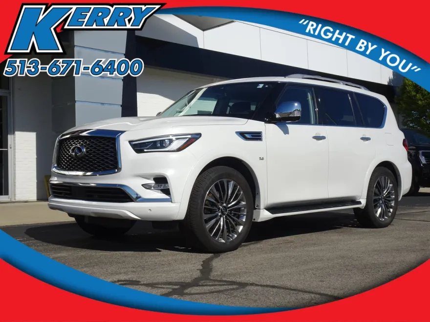 2019 Infiniti QX80 Luxe photo 1