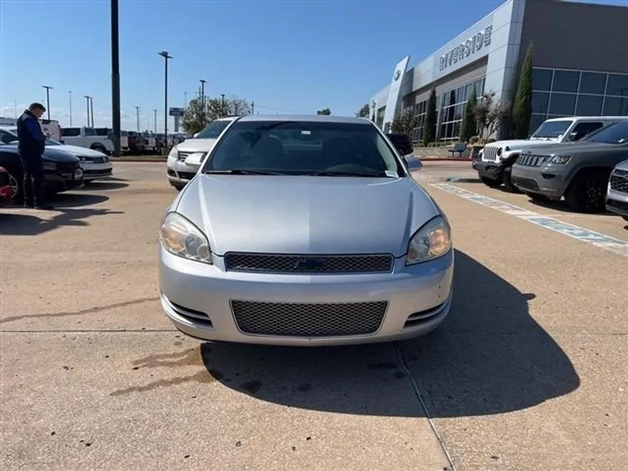 2012 Chevrolet Impala photo 1