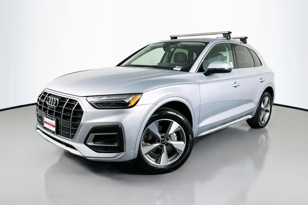 2022 Audi Q5 Premium Plus photo 1