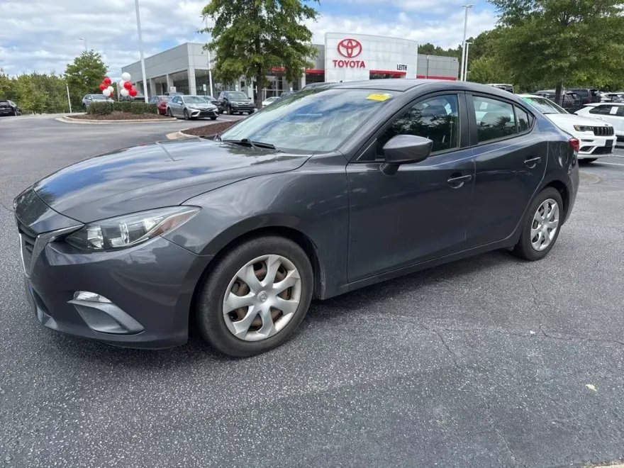 2015 Mazda Mazda3 i Sport photo 1