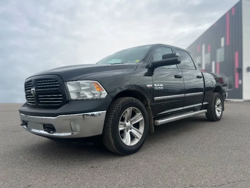 2017 Ram 1500 Tradesman photo 1