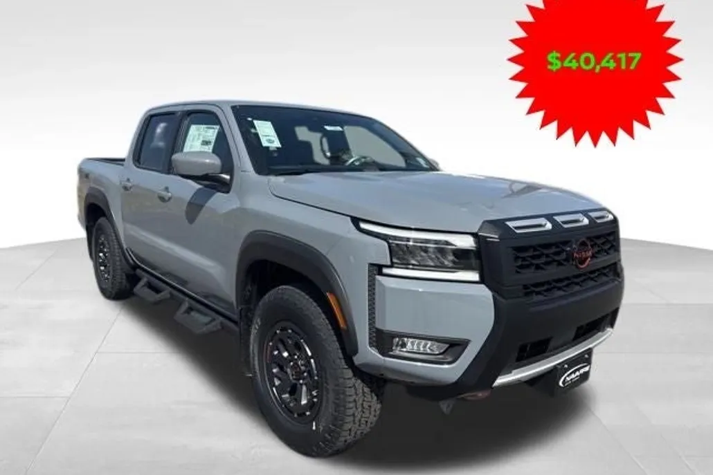 2025 Nissan Frontier PRO-4X photo 1
