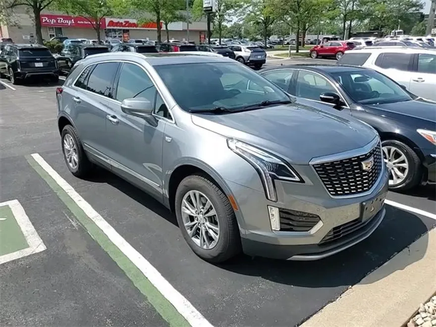 2022 Cadillac XT5 Premium Luxury photo 1