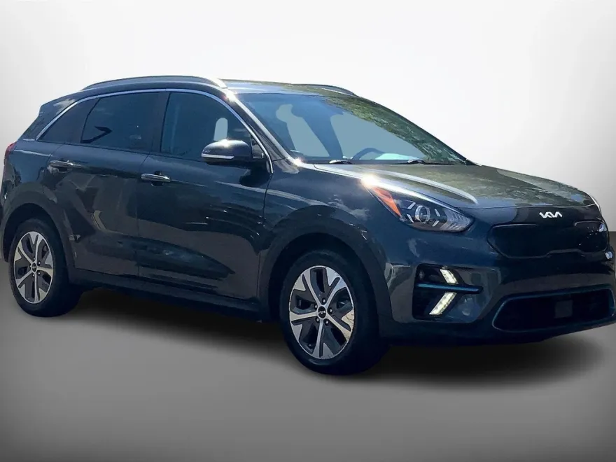 2022 Kia Niro EV S photo 1
