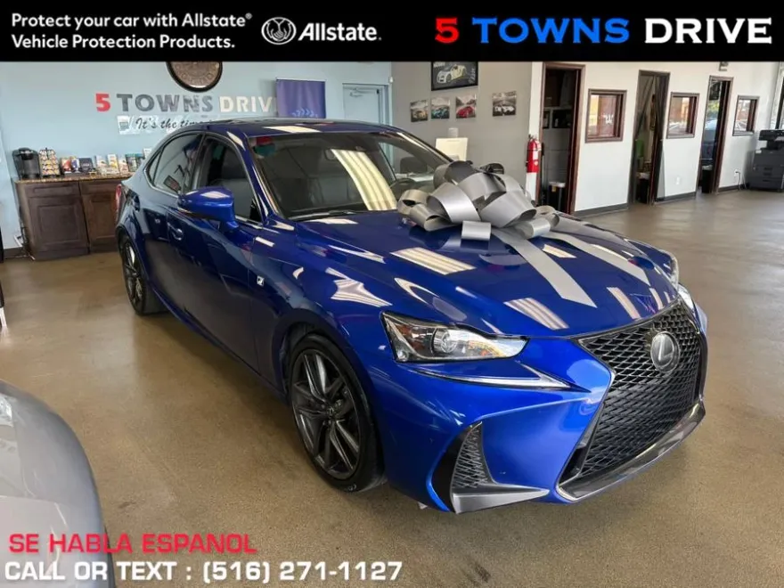2018 Lexus IS 300 F SPORT photo 1