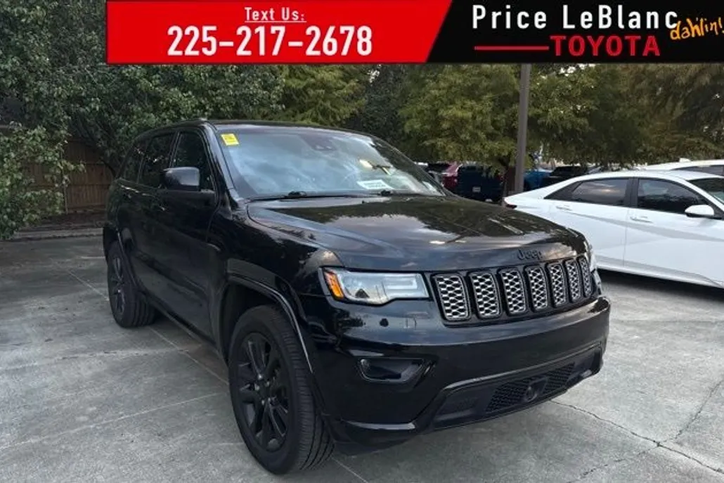 2020 Jeep Grand Cherokee Altitude photo 1
