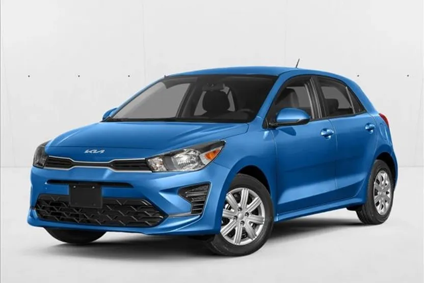 2023 Kia Rio S photo 1