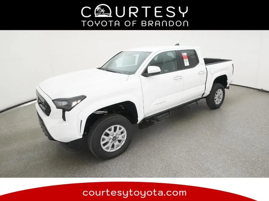 2025 Toyota Tacoma SR5 photo 1