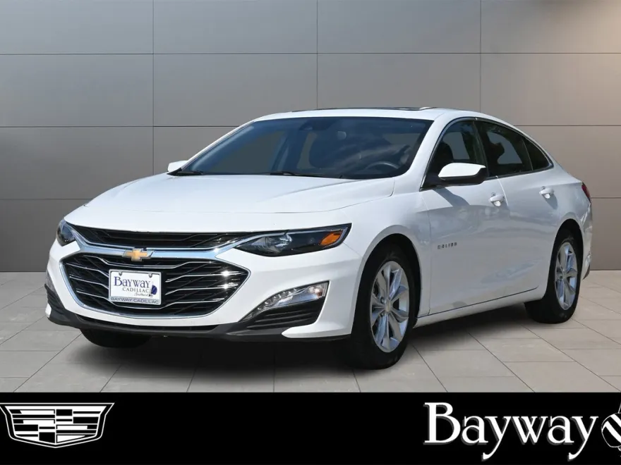2024 Chevrolet Malibu 1LT photo 1