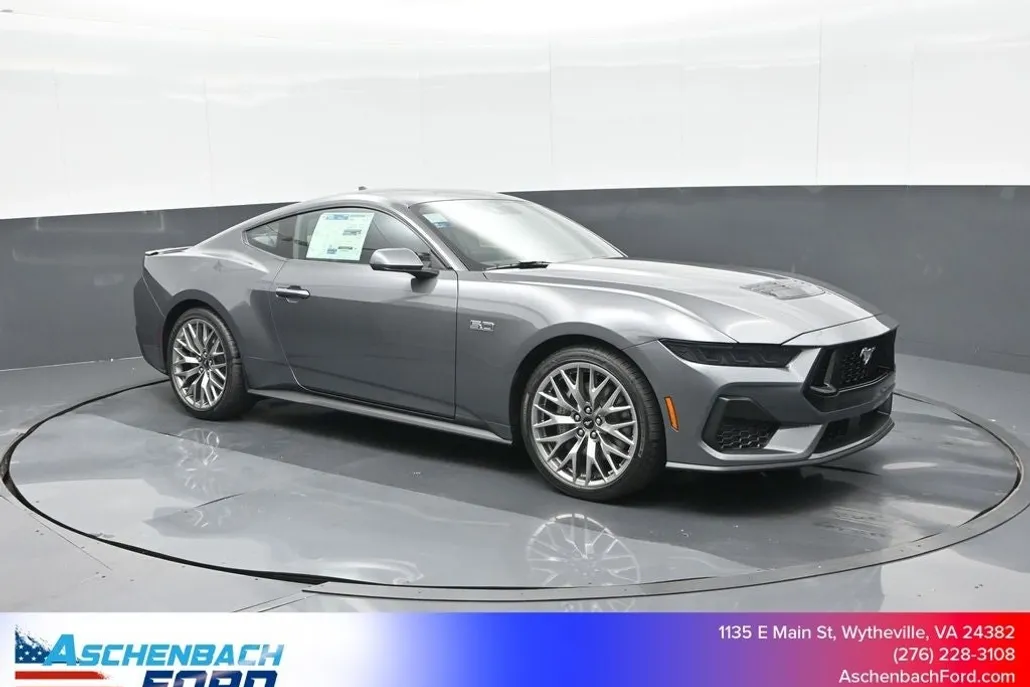 2025 Ford Mustang GT Premium photo 1