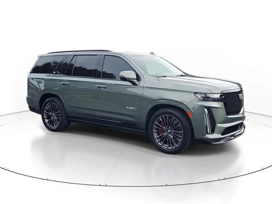 2023 Cadillac Escalade V-Series photo 1
