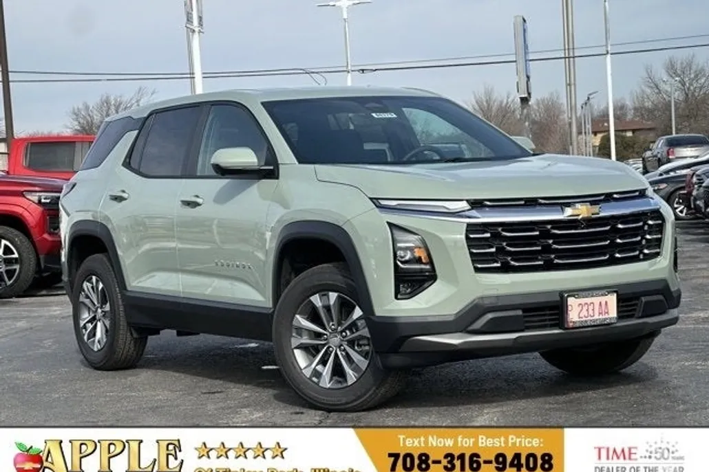 2025 Chevrolet Equinox LT photo 1