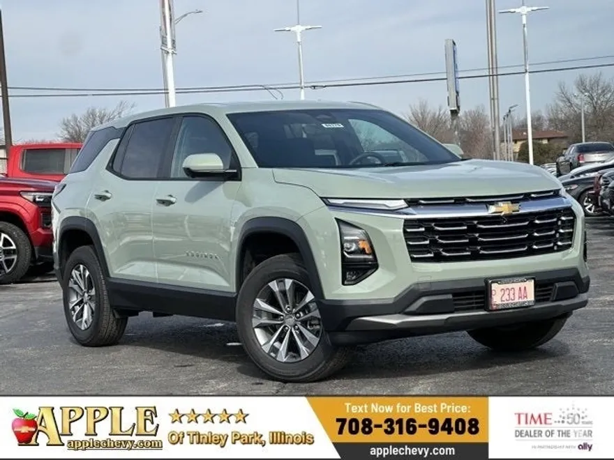 2025 Chevrolet Equinox LT photo 1