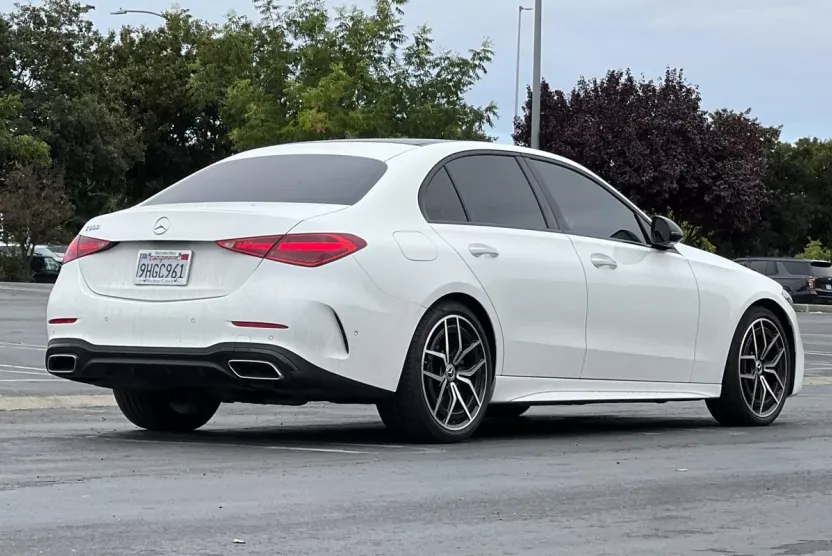 2023 Mercedes Benz C 300 photo 1