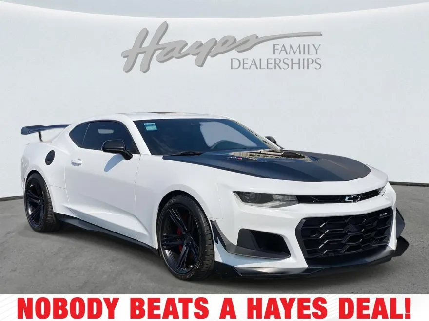 2022 Chevrolet Camaro ZL1 photo 1