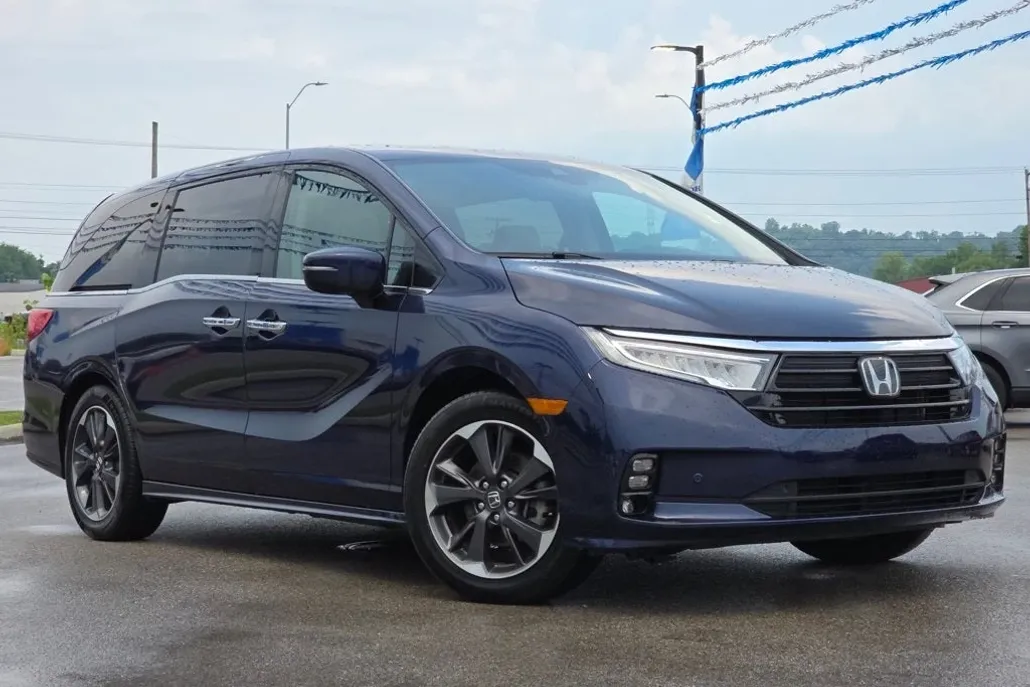 2022 Honda Odyssey Elite photo 1