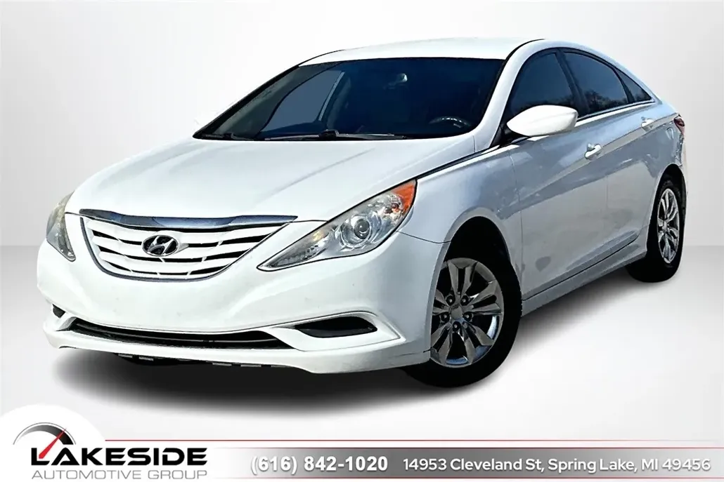 2013 Hyundai Sonata GLS photo 1