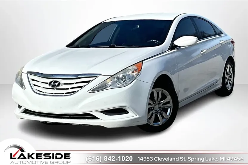 2013 Hyundai Sonata GLS photo 1