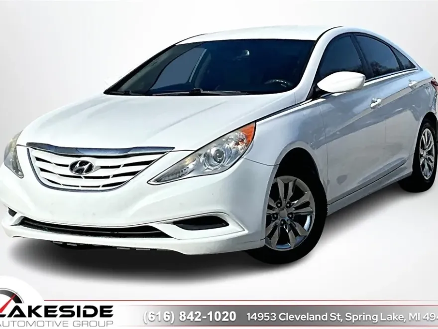 2013 Hyundai Sonata GLS photo 1