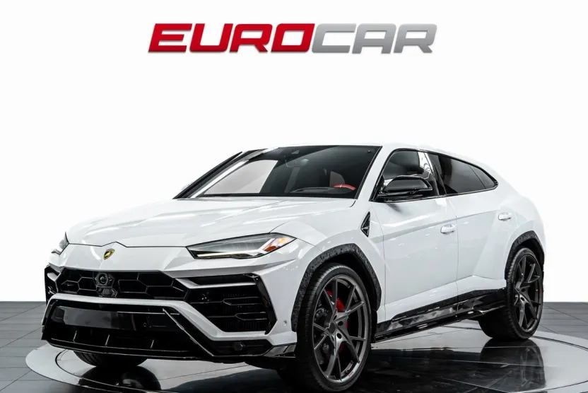 2022 Lamborghini Urus Base photo 1