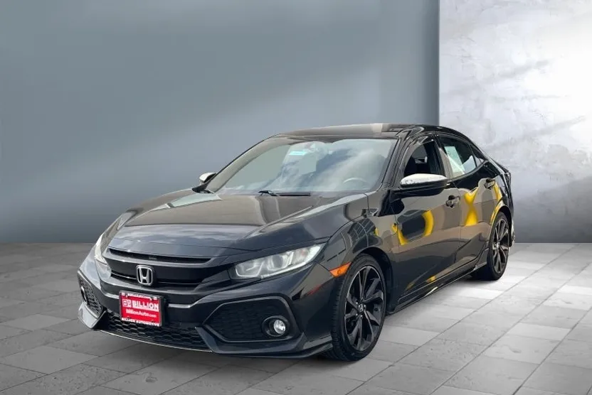 2018 Honda Civic Hatchback Sport photo 1