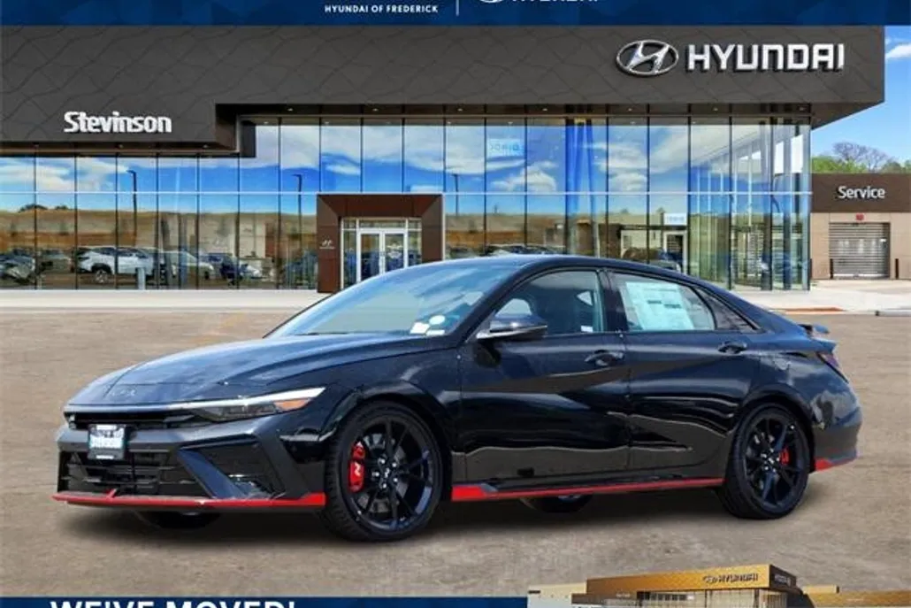 2025 Hyundai Elantra N photo 1