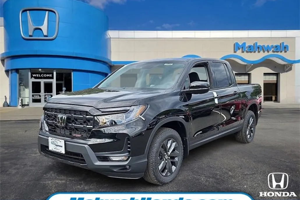 2025 Honda Ridgeline Sport photo 1