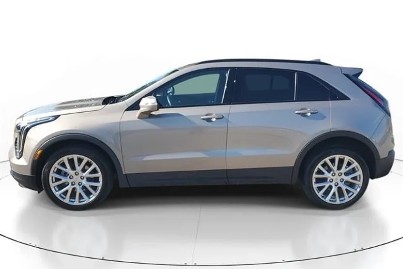 2023 Cadillac XT4 Sport photo 1