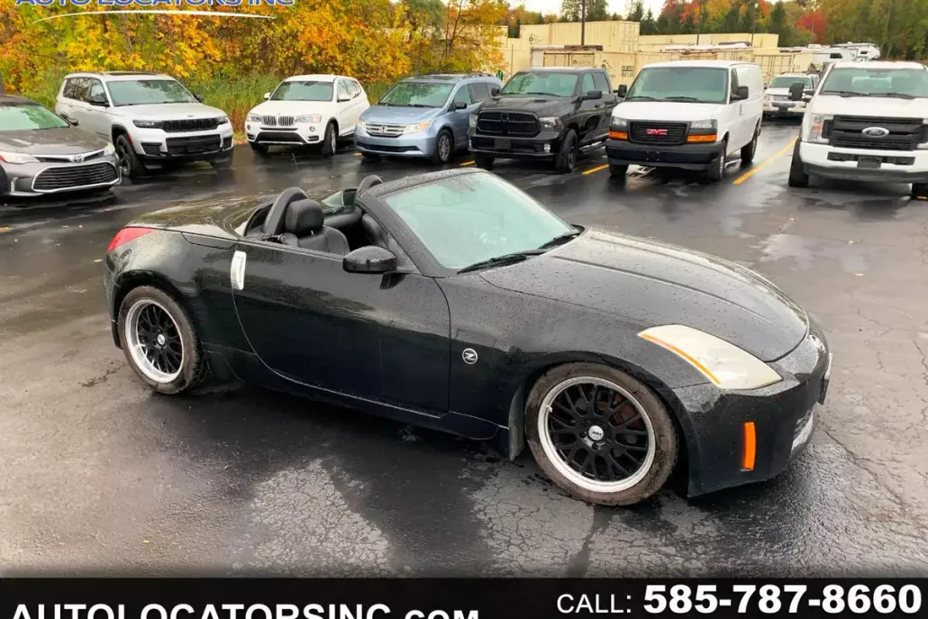 2004 Nissan 350Z Touring photo 1