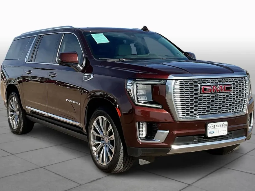 2022 Gmc Yukon XL Denali photo 1