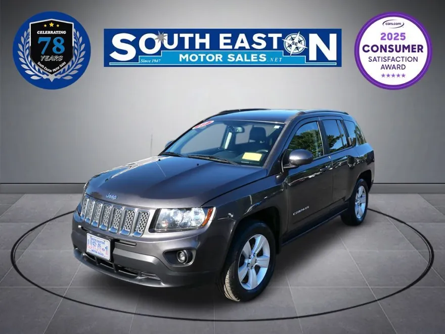 2017 Jeep Compass Latitude photo 1