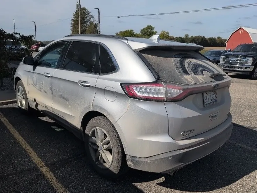 2016 Ford Edge SEL photo 1
